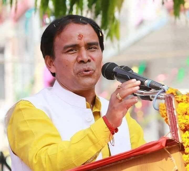 सूबे में शिक्षकों को मिलेगी अब ऑनलाइन छुट्टी, डाॅ. धन सिंह रावत।