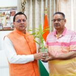 मुख्यमंत्री पुष्कर सिंह धामी से मिले, कृषि मंत्री गणेश जोशी, मसूरी क्षेत्र के विकास कार्यो पर की चर्चा।
