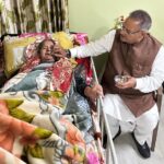 कैबिनेट मंत्री गणेश जोशी ने, मातृदिवस पर लिया माँ का आशीर्वाद, कहा माँ का स्थान जीवन में सर्वोच्च।