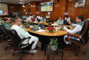 कैबिनेट बैठक में पर्वतीय क्षेत्रों में, कृषि विकास और पलायन रोकने के लिए स्वैच्छिक/आंशिक चकबंदी प्रोत्साहन नीति को मंजूरी।