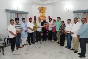 कांग्रेस के प्रतिनिधिमंडल ने राज्यपाल से की मुलाकात, कानून व्यवस्था और नर्सिंग अभ्यर्थियों के मुद्दे पर सौंपा ज्ञापन।