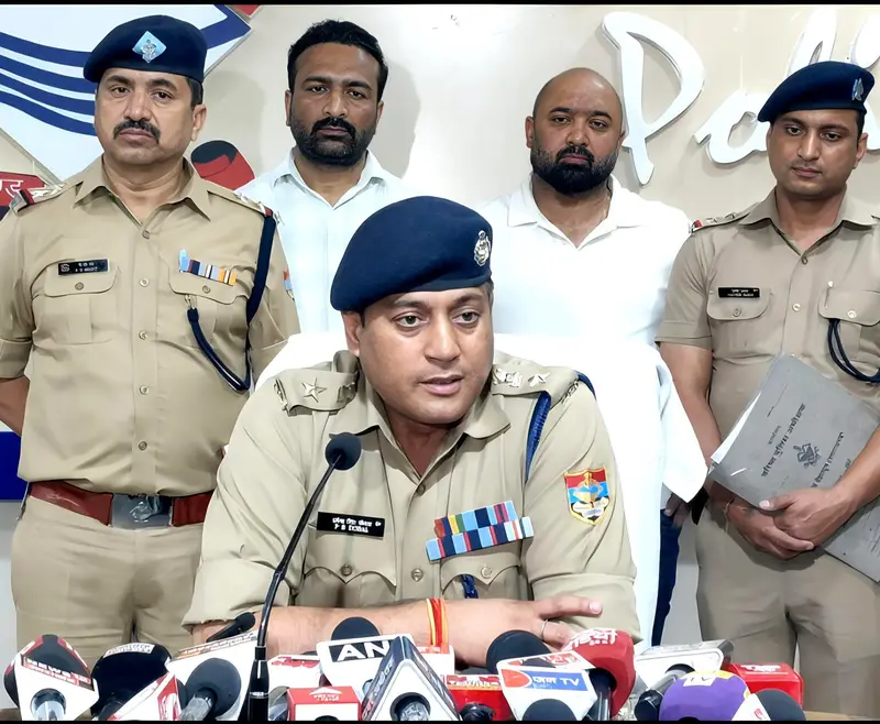 ऑपरेशन प्रहार: राजपुर हत्याकांड का खुलासा, शार्प शूटर गिरफ्तार, संपत्ति विवाद में सौतेले भाई ने ही करवाई थी हत्या।