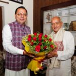 सीएम पुष्कर धामी ने पूर्व सीएम भगत सिंह कोश्यारी को, पद्म भूषण” से सम्मानित किए जाने पर दी बधाई एवं शुभकामनाएं।