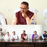 कैबिनेट मंत्री गणेश जोशी ने, मसूरी में विभिन्न विभागों के अधिकारियों के साथ की विकास कार्यों की समीक्षा।
