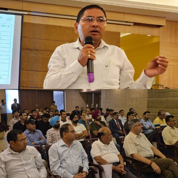 खाद्य सुरक्षा मानकों पर सख्ती, होटल संचालकों को किया जागरूक।