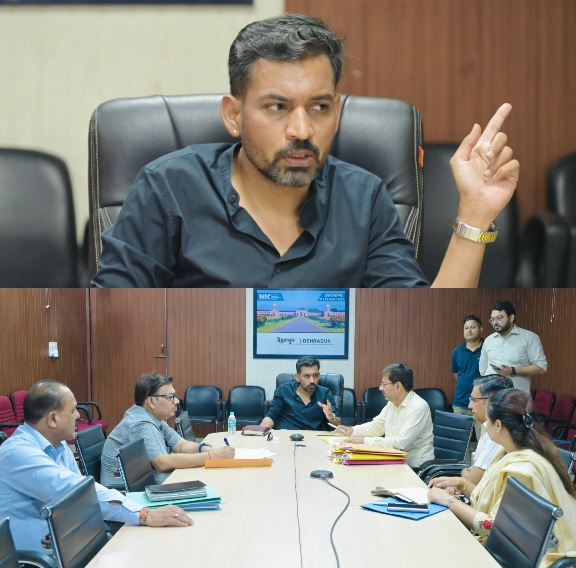 कूड़ा उठान एवं निस्तारण कार्यों की माइक्रो स्तर पर की जाएगी निगरानी, डीएम डॉ0 आशीष चौहान।