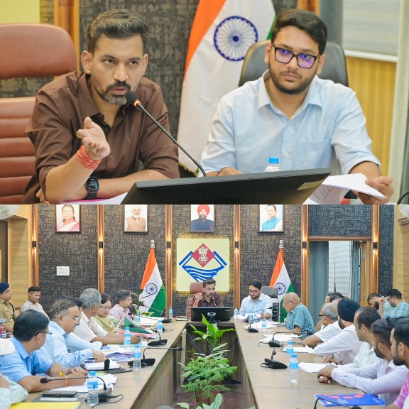 उद्योग मित्रों की समस्याओं का समाधान करना, जिला प्रशासन की प्राथमिकता, डीएम आशीष चौहान।