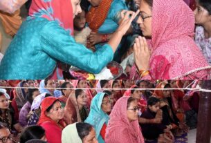 बैशी कार्यक्रम में शामिल हुई, कैबिनेट मंत्री रेखा आर्या। 
