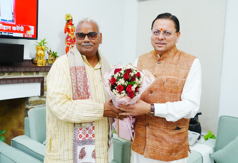 मुख्यमंत्री पुष्कर सिंह धामी से, राजस्थान सरकार के कैबिनेट मंत्री मदन दिलावर ने की शिष्टाचार भेंट।