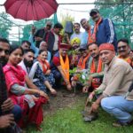 अगर आज हम प्रकृति को संवारेगे तो कल प्रकृति हमे संवारेगी, मंत्री खजानदास। 