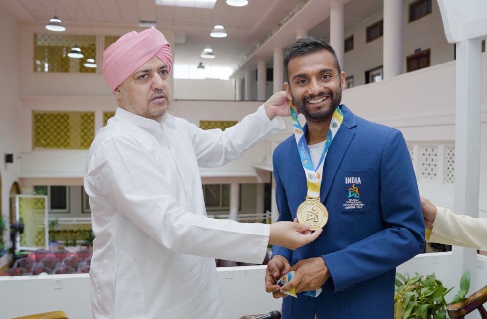 SGRR विश्वविद्यालय का सुमीर ज्ञवाली, विश्व पटल पर चमका विश्व योगासन चैंपियनशिप में जीता स्वर्ण व कांस्य पदक।