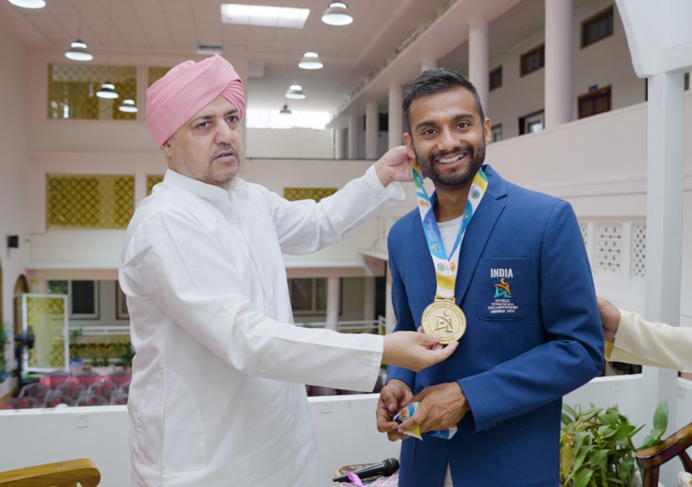 SGRR विश्वविद्यालय का सुमीर ज्ञवाली, विश्व पटल पर चमका विश्व योगासन चैंपियनशिप में जीता स्वर्ण व कांस्य पदक।