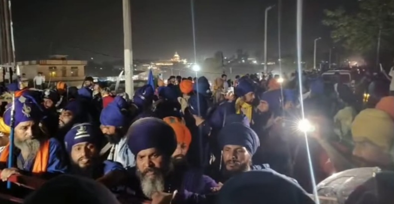 हेमकुंड यात्रा मार्ग पर हुए विवाद में,  चारों गिरफ्तार निहंगों को मिली जमानत, वार्ता के बाद शांति बनाए रखने पर सहमति। 