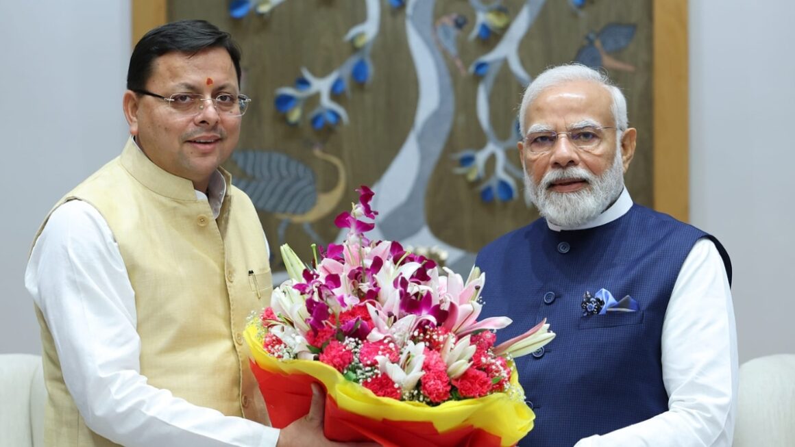 पीएम मोदी को लगातार 12 वर्ष का कार्यकाल पूरा करने पर, सीएम धामी ने दी शुभकानाएं।