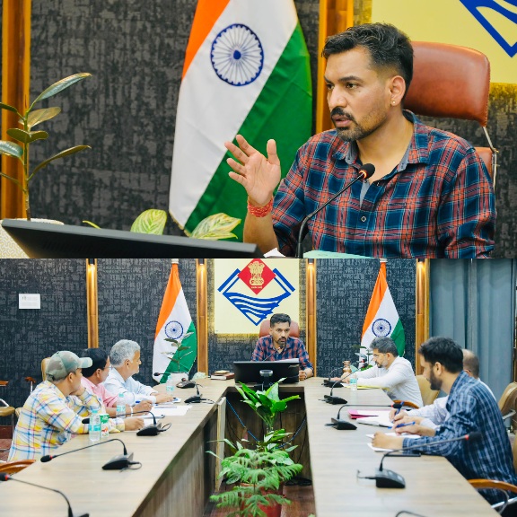 SIR अभियान में देहरादून ने हासिल की बड़ी प्रगति, 100% गणना प्रपत्र वितरण एवं 86.34 % डिजिटाइजेशन पूर्ण।