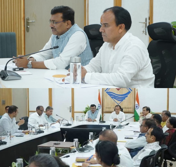 एनईपी-2020 के क्रियान्वयन में तेजी लायें विश्वविद्यालय, डॉ. धन सिंह रावत।
