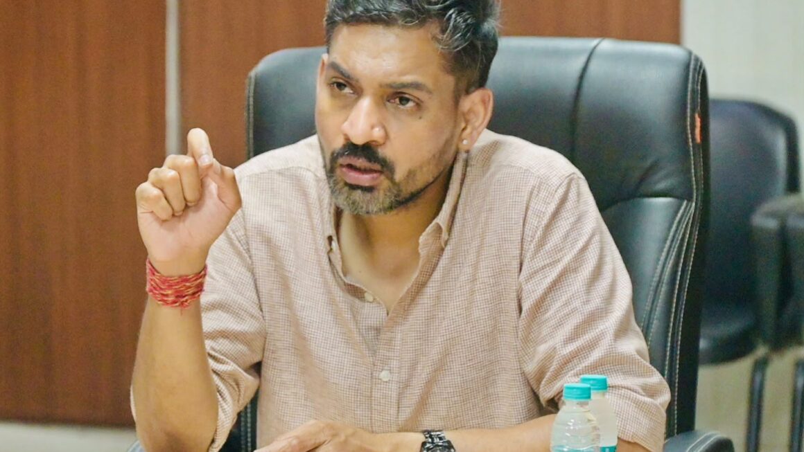 मानसून में लापरवाही नहीं होगी बर्दाश्त, जनसुरक्षा सर्वाेच्च प्राथमिकता, डीएम डॉ0 आशीष चौहान। 