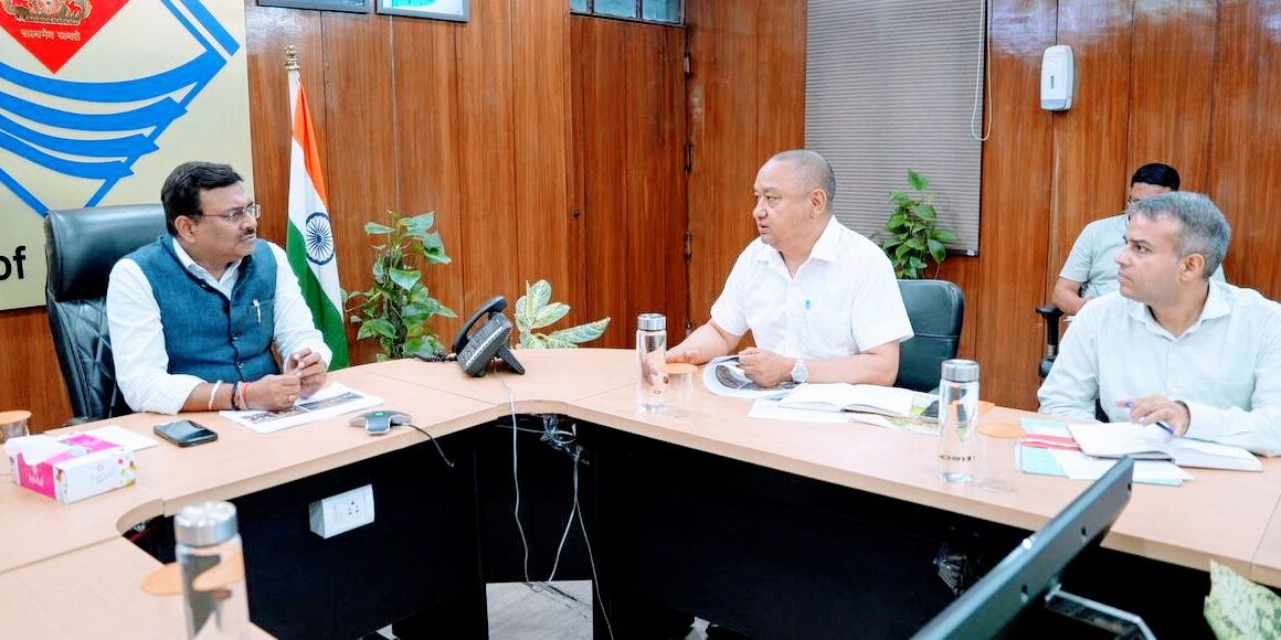 मुख्य सचिव ने श्रीकेदारनाथ बद्रीनाथ पुनर्निर्माण, और पुनर्विकास कार्यों में तेजी लाने के दिए निर्देश। 