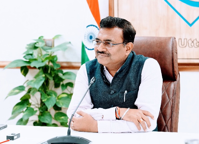 टिहरी लेक ग्लोबल डेस्टिनेशन के रूप में, विकसित किए जाने को लेकर हुई हाई पॉवर कमेटी की बैठक।