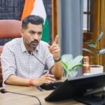 ई-ऑफिस व्यवस्था प्रभावी एवं सुगम बनाने के, डीएम आशीष चौहान ने दिए आवश्यक दिशा निर्देश।