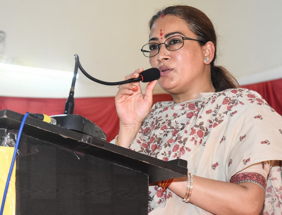 मंत्री रेखा आर्या ने किया प्रदेश के पहले, “प्लेस ऑफ सेफ्टी” का शिलान्यास।