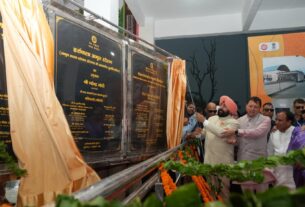 प्रधानमंत्री नरेंद्र मोदी ने पुनर्विकसित हर्रावाला रेलवे स्टेशन राष्ट्र को किया समर्पित।