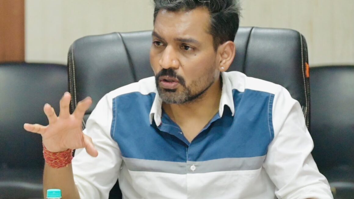 ड्रग्स के खिलाफ जीरो टॉलरेंस, हर युवा का भविष्य बचाना हमारी प्राथमिकता, डीएम डॉ. आशीष चौहान।