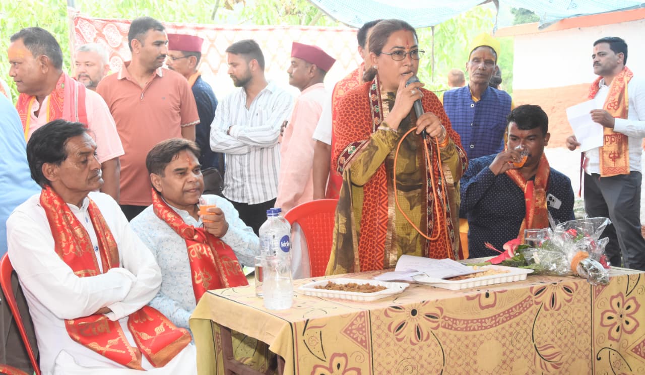 गोलू देव और हरज्यू देव की लोक परंपराएं हमारी सांस्कृतिक पहचान, रेखा आर्या।