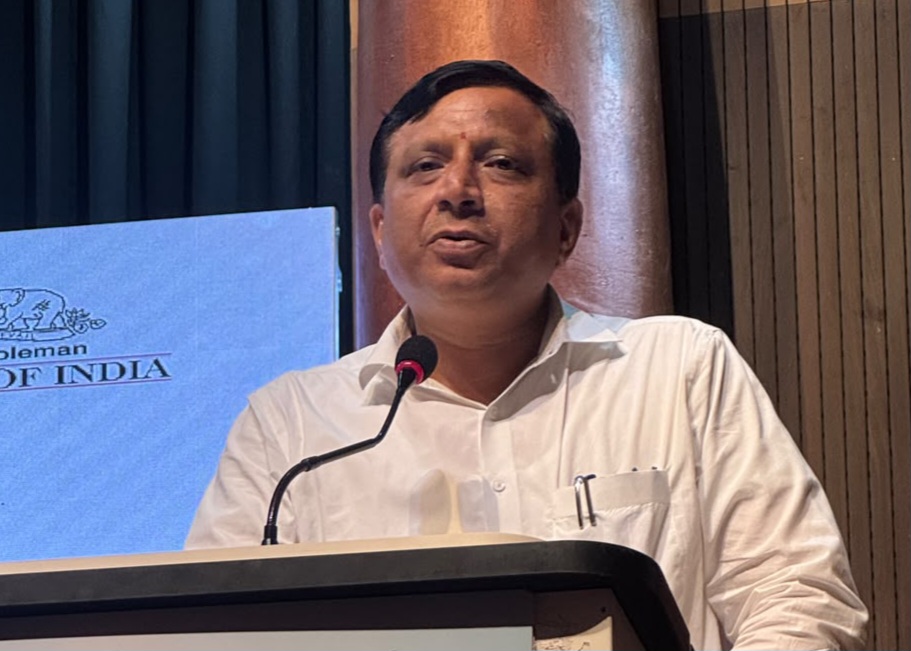 अंक नहीं, चरित्र और संस्कार से मिलती है वास्तविक सफलता, बंशीधर तिवारी।