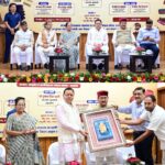 राष्ट्रीय हथकरघा दिवस पर मुख्यमंत्री धामी ने, उत्कृष्ट बुनकरों और हस्तशिल्प कारीगरों को किया सम्मानित।