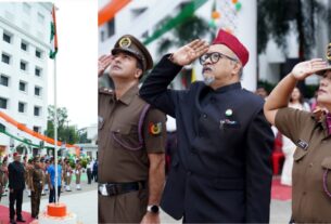SGRR विश्वविद्यालय तिरंगे के रंग में रंगा, जोश और जज्बे के साथ मनाया गया 80वां स्वतंत्रता दिवस।