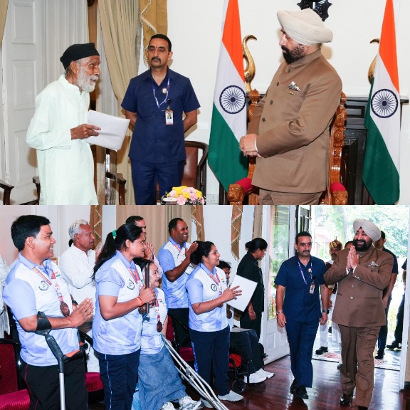 लोक-मिलन कार्यक्रम में राज्यपाल ने, पूर्व सैनिकों एवं दूरदराज क्षेत्रों से आए नागरिकों की सुनीं समस्याएं।