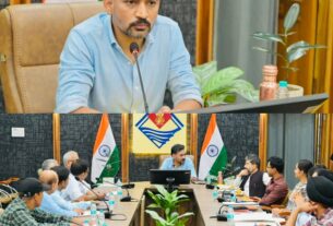 मतदाता पुनरीक्षण को लेकर राजनीतिक दलों के साथ, डीएम डॉ. आशीष चौहान की अहम बैठक।