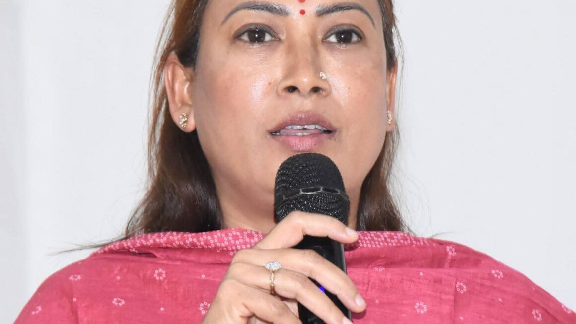 राहुल गांधी का बयान उत्तराखंड के जनमानस को बदनाम करने की कोशिश, मंत्री रेखा आर्य।