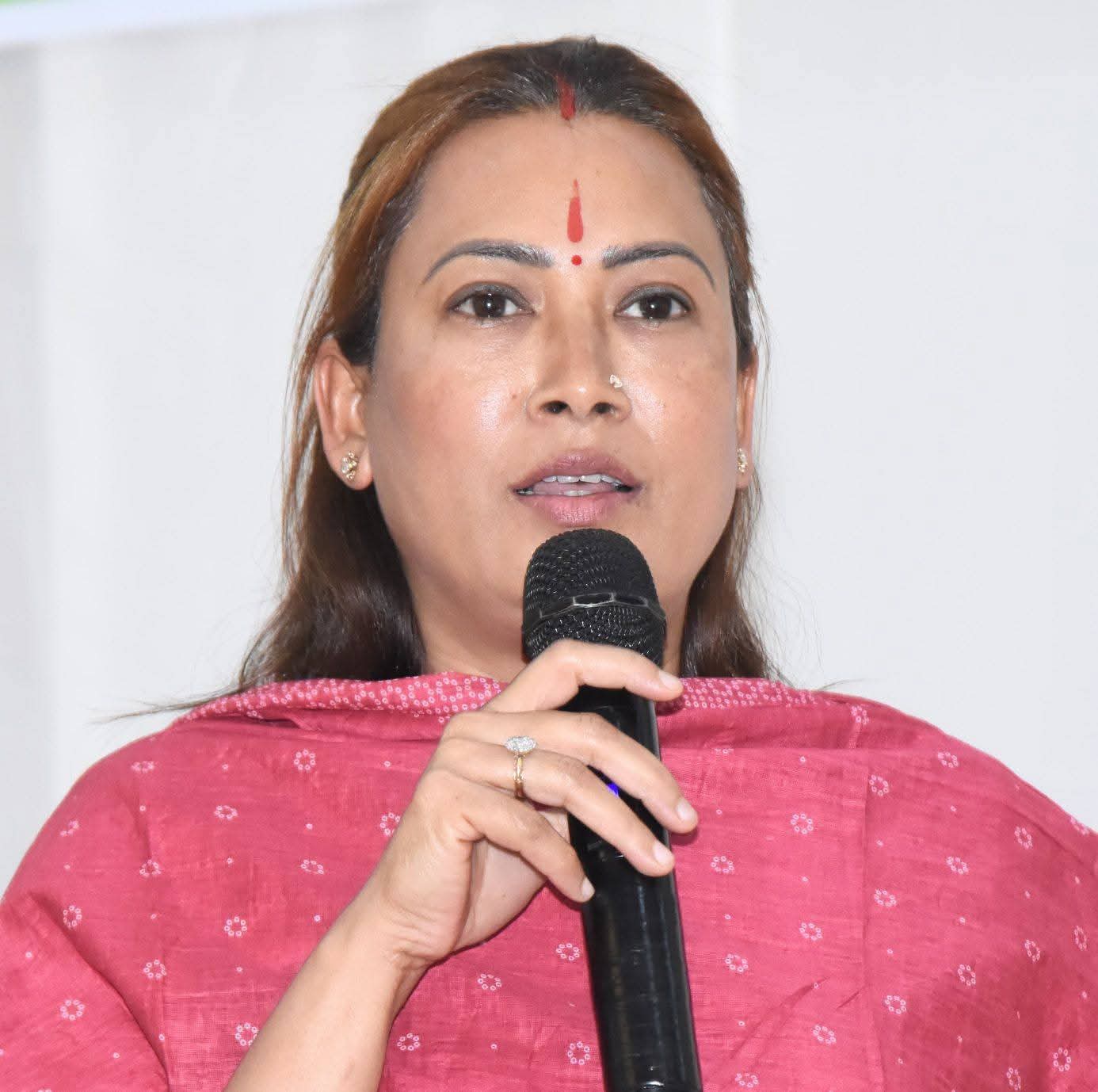 राहुल गांधी का बयान उत्तराखंड के जनमानस को बदनाम करने की कोशिश, मंत्री रेखा आर्य।