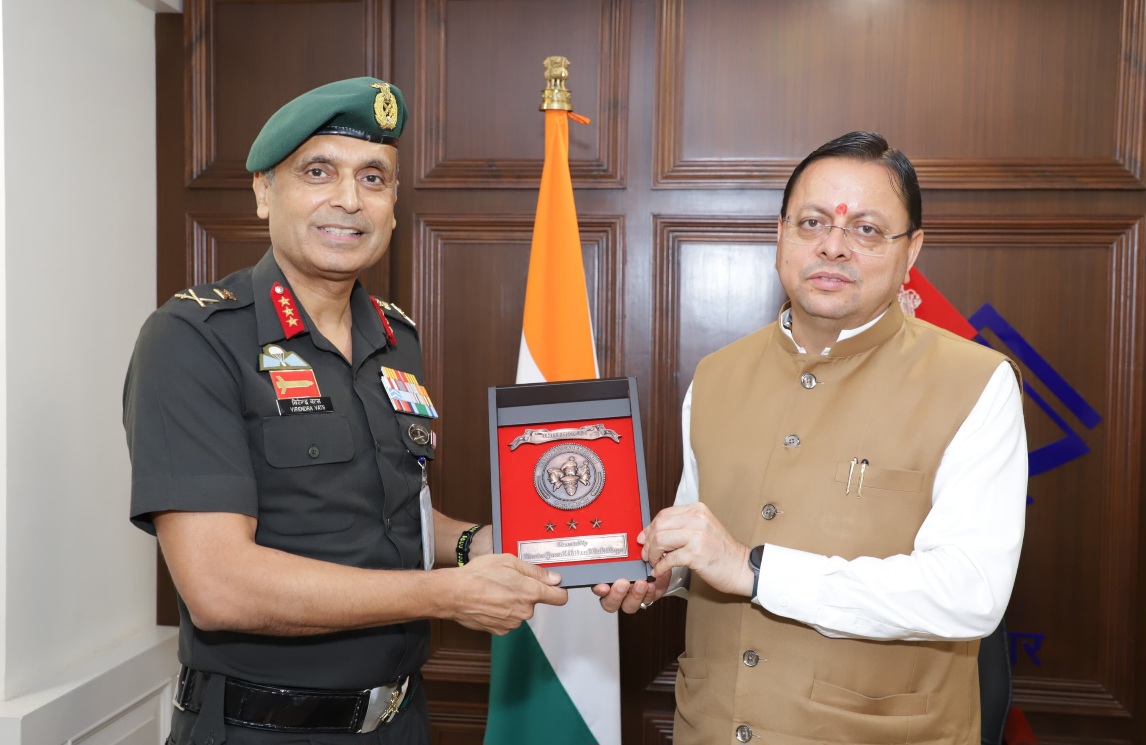 मुख्यमंत्री पुष्कर धामी से, महानिदेशक एनसीसी ने की शिष्टाचार भेंट, कई महत्वपूर्ण विषयों पर हुई चर्चा। 