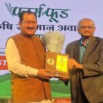 फार्म एन फूड कृषि सम्मान अवार्ड्स में, ग्रामीण विकास मंत्री भरत सिंह चौधरी ने किया प्रतिभाग।