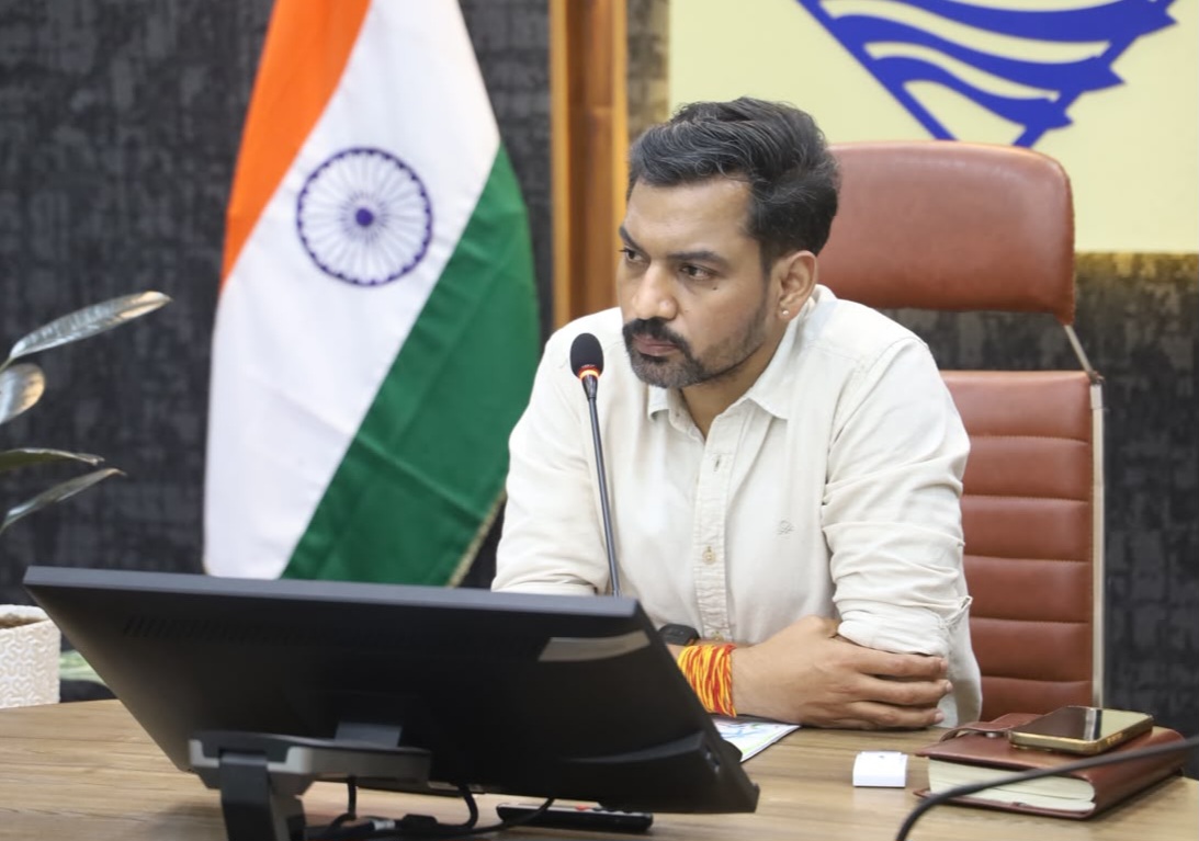 खेल महाकुंभ 01 सितंबर से सजेगा मुख्यमंत्री चौम्पियनशिप ट्रॉफी का मंच, न्याय पंचायत से राज्य स्तर तक होगा प्रतिभा का प्रदर्शन।