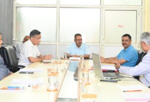 पूर्व सैनिकों और युवाओं को विदेश में रोजगार उपलब्ध कराने की दिशा में तेजी से कार्य करे उपनल, गणेश जोशी।
