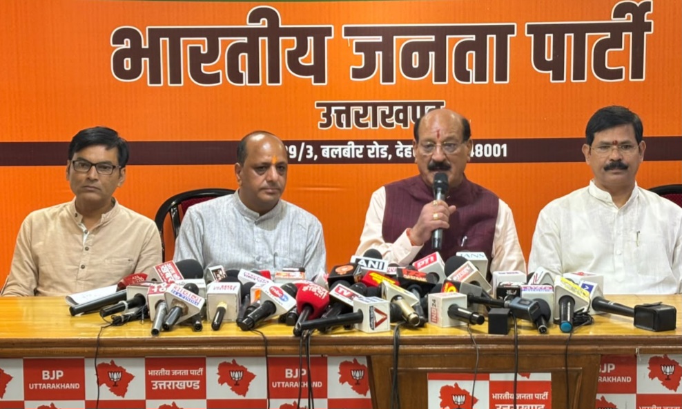 नीट पर सदन से भागने के बजाय बहस मे भाग ले राहुल, सुबोध उनियाल।