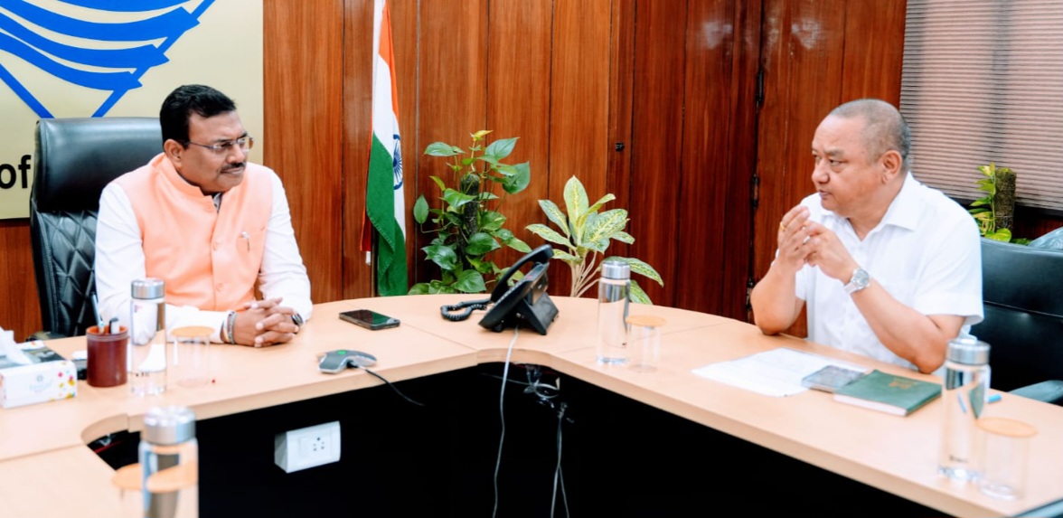 उत्तराखण्ड में विंटर टूरिज्म को बढ़ावा देने के सम्बन्ध में मुख्य सचिव ने ली बैठक, कहा पर्यटन सर्किटों को एक पैकेज के रूप में किया जाए विकसित।