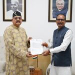 महाराज ने की केंद्रीय कृषि एवं किसान कल्याण और ग्रामीण विकास मंत्री से की शिष्टाचार भेंट।