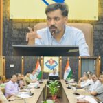 बाल संरक्षण एवं पुनर्वास कार्यों में तेजी लाएं अधिकारी, डीएम डॉ0 आशीष चौहान।  