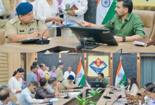 समाधान दिवस में 140 से अधिक शिकायतें प्राप्त, डीएम ने अधिकारियों को समयबद्ध एवं गुणवत्तापूर्ण निस्तारण के दिए निर्देश।