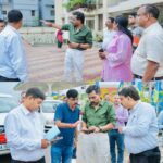डीएम ने धरातल पर उतरकर जांची सड़कों की स्थिति, 15 अक्टूबर तक सभी सड़कों को गड्डामुक्त करने के निर्देश।