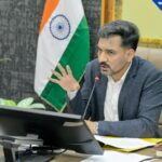 दून की सड़कों पर चलेगा गड्ढामुक्ति का महाअभियान,15 सितंबर से युद्धस्तर पर शुरू होगा काम, डीएम डॉ. आशीष चौहान।