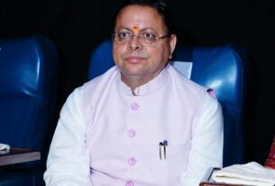 मुख्यमंत्री धामी ने प्रदान की विभिन्न विकास योजनाओं व, निर्माण कार्यों के लिए ₹ 97 करोड़ की वित्तीय स्वीकृति।