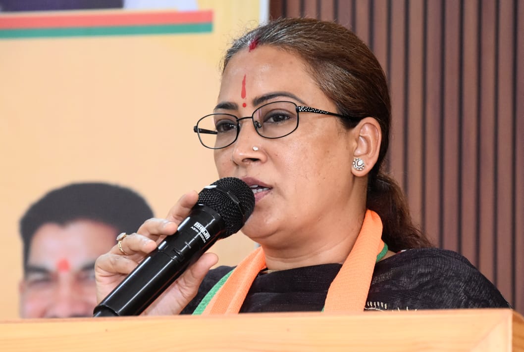 अंतिम छोर तक पहुंचेगा विकास: अल्मोड़ा भाजपा ने तैयार किया सेवा और संगठन की मजबूती का महा-रोडमैप, रेखा आर्या।