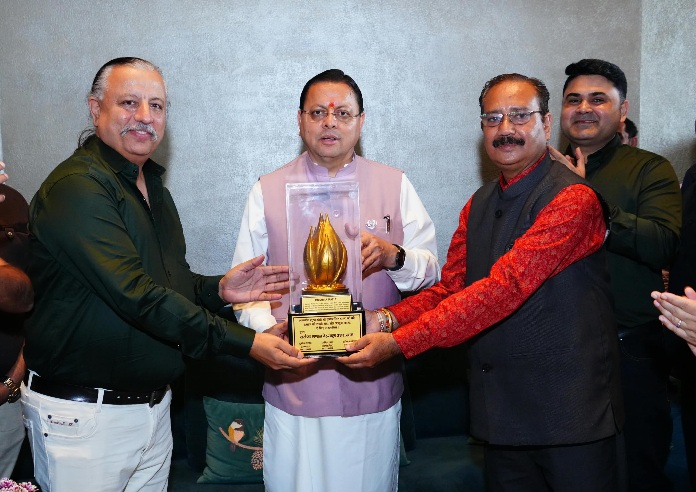 मुख्यमंत्री धामी ने देहरादून में, सर्राफ मंडल की भव्य एग्जीबिशन का किया अवलोकन।