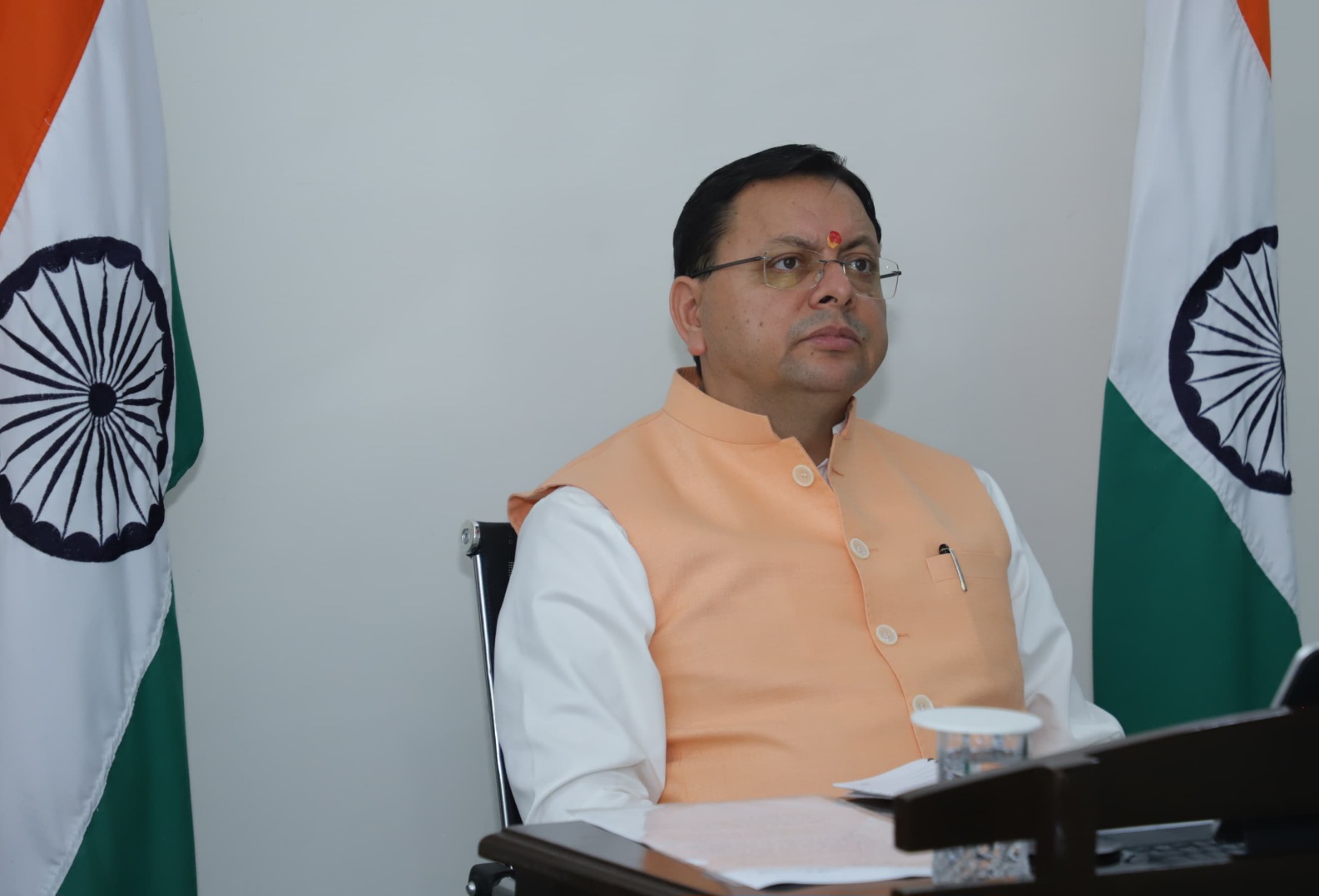 चारधाम यात्रा व्यवस्थाओं की मुख्यमंत्री ने की समीक्षा, यात्रियों की सुरक्षा, सुगम यात्रा एवं बेहतर यातायात प्रबंधन सुनिश्चित करने के दिए निर्देश।